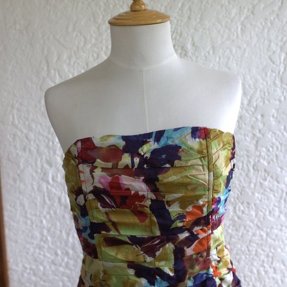 "Dakota" Colourful Dress - Picture 2 of 6